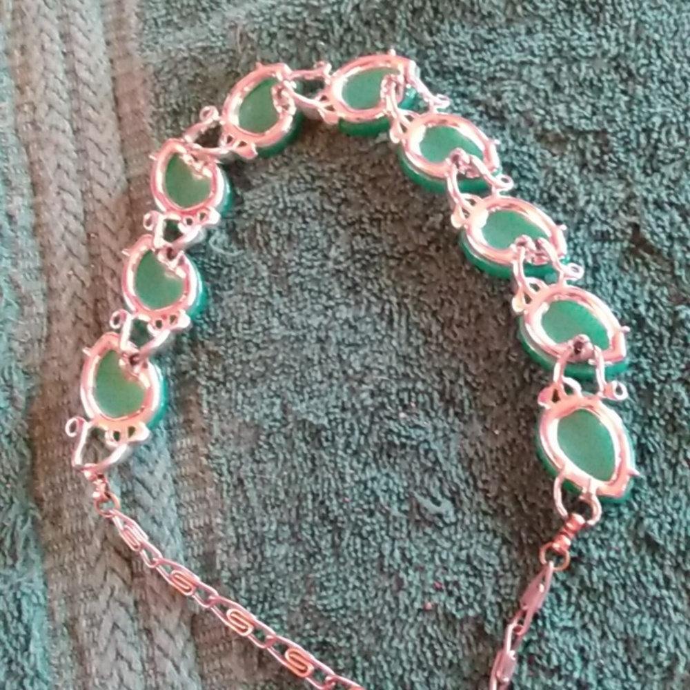 Elegant Turquoise Necklace - Picture 6 of 6